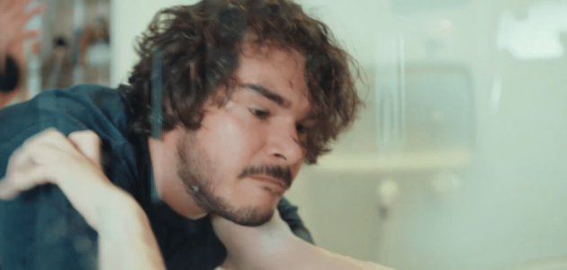 هل يموت باسل في مسلسل كريستال