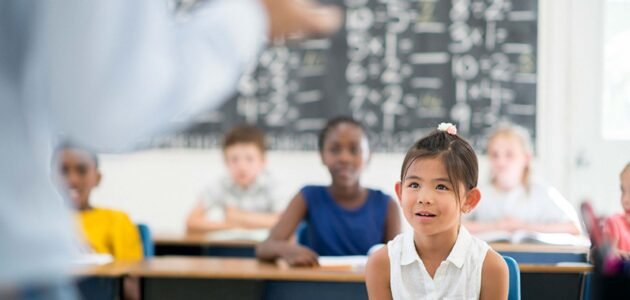 موضوع عن المدرسة المثالية بالانجليزي