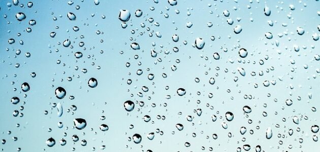 تفسير حلم نزول المطر للمتزوجة