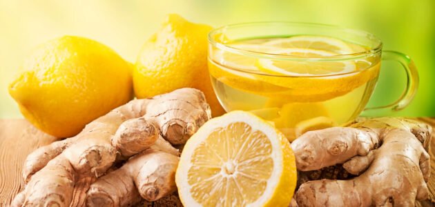 تعرفوا على فوائد تناول خليط الثوم بالليمون وطريقة تحضيره