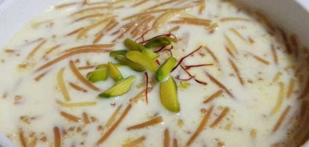 كيفية عمل الشعرية باللبن والسكر بخطوات بسيطة وبطعم لذيذ 1 كيفية عمل الشعرية باللبن والسكر بخطوات بسيطة وبطعم لذيذ