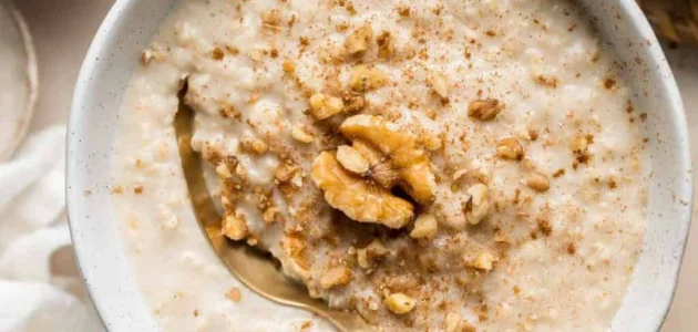 طريقة عمل الشوفان بالحليب لفطور صحي وسريع التحضير 1 طريقة عمل الشوفان بالحليب لفطور صحي وسريع التحضير
