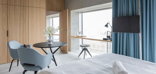 معلومات عن بيوت الشباب بالانجليزي